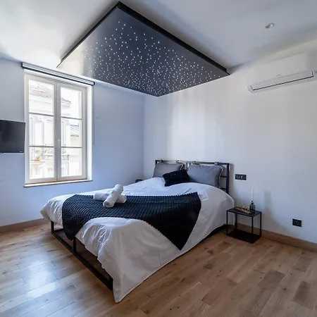 La Nuit Sous Les Etoiles 公寓