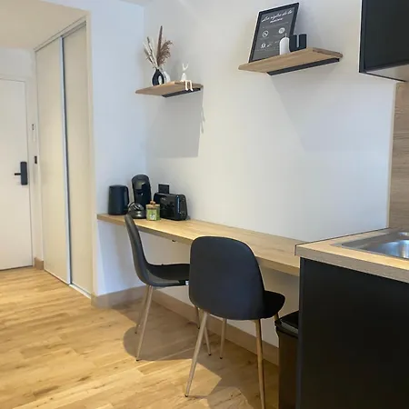 La Nuit Sous Les Etoiles * نانسي